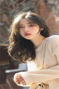 女儿在祭祖坟地上惨死，妻子却和男闺蜜直播现场求婚后续