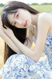 爆出身份后，未婚夫跪求我原谅青梅裴若雪全文