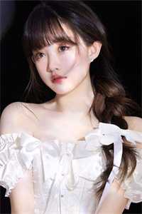 系统抽风，美女舍友成道侣完结版小说林羽陈绮梦