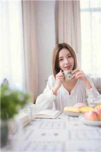 苏瑾瑶苏悦宁的小说策反穿书女配，选对后妈嫁对郎